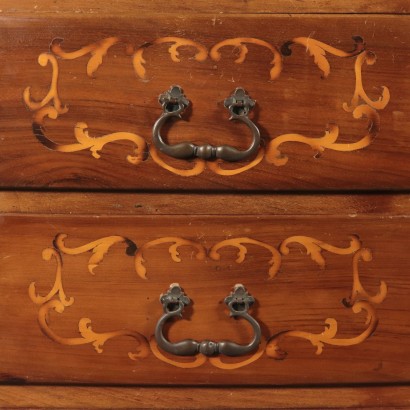 Maple and Walnut Chest of Drawers Italy 18th Century