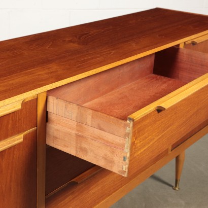 modernariato, modernariato di design, credenza, credenza modernariato, credenza di modernariato, credenza italiana, credenza vintage, credenza anni '60, credenza design anni 60, inglese.