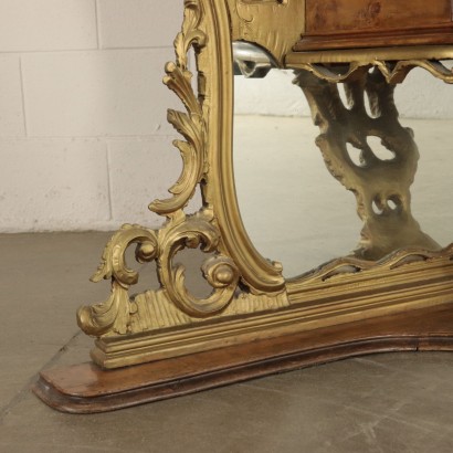 Chippendale Style Petineuse Gilded Wood and Poplar Burl 2oth Century