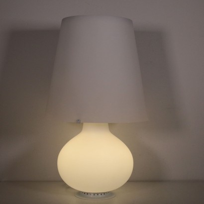 moderne Antiquitäten, moderne Design-Antiquitäten, Tischlampe, moderne Antiquitäten-Tischlampe, moderne Antiquitäten-Tischlampe, italienische Tischlampe, Vintage-Tischlampe, 60er-Jahre-Tischlampe, 60er-Jahre-Design-Tischlampe