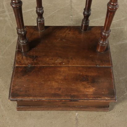 Walnut Kneeling-Stool Italy 18th Century