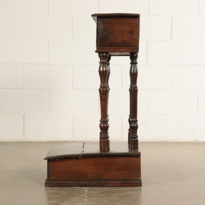 Walnut Kneeling-Stool Italy 18th Century