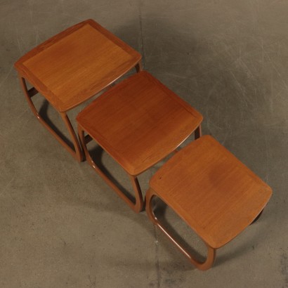 modernariato, modernariato di design, tavolino, tavolino modernariato, tavolino di modernariato, tavolino italiano, tavolino vintage, tavolino anni '60, tavolino design anni 60