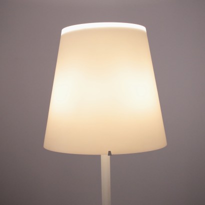 moderne Antiquitäten, moderne Design-Antiquitäten, Stehlampe, moderne Antiquitäten-Stehlampe, moderne Antiquitäten-Stehlampe, italienische Stehlampe, Vintage-Stehlampe, 60er-Jahre-Stehlampe, 60er-Jahre-Design-Stehlampe