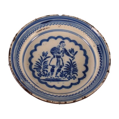 Piatto in maiolica