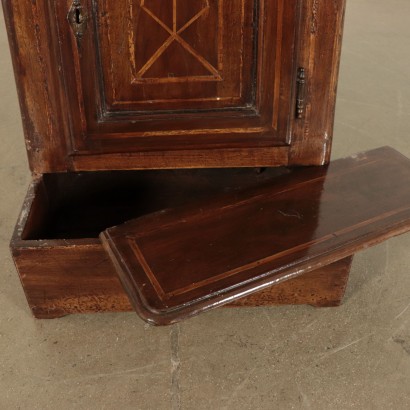 Kneeling-stool with Doors, Walnut Italy 20th Century