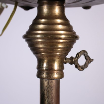 Antiquitäten, Stehlampe, antike Stehlampen, antike Stehlampe, antike italienische Stehlampe, antike Stehlampe, neoklassische Stehlampe, Stehlampe aus dem 19. Jahrhundert