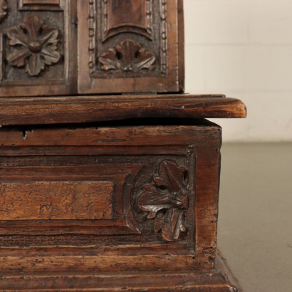 Kneeling-Stool, Walnut Italy 18th Century