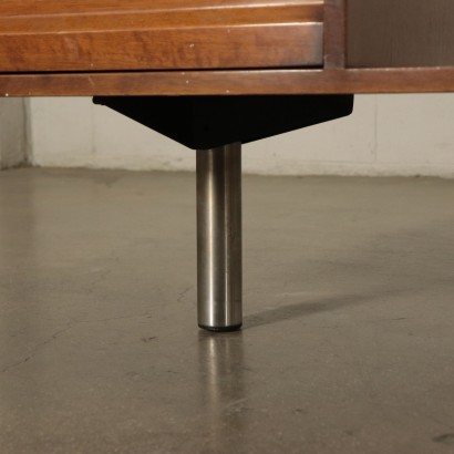 Desk Aluminum and Walnut Veneer Osvaldo Borsani 1970s Tecno