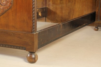 Bottega del 900, complete furnishings, room 900, neo-renaissance room, room destination Italy, Walnut room, bedroom, double bed, closet, Dresser, pair of nightstands, bed, bedside tables, bedroom of 900, room 900