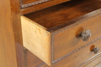 Bottega del 900, complete furnishings, room 900, neo-renaissance room, room destination Italy, Walnut room, bedroom, double bed, closet, Dresser, pair of nightstands, bed, bedside tables, bedroom of 900, room 900