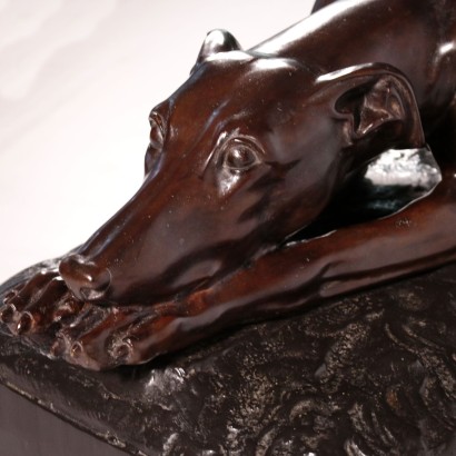 Sculpture en Bronze répresentant Lévrier Italie Premier '900