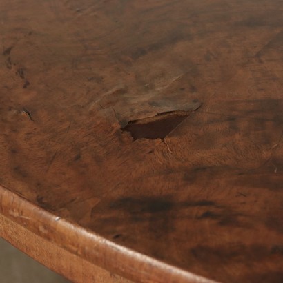 Round Coffee Table, Walnut Veneer, Italy 19th Century