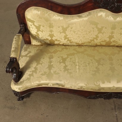 Luois Philippe Sofa, Walnut, Italy 19th Century