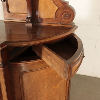 Credenza Umbertina con Piattaia