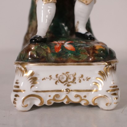 Pair of statuettes, perfume bottles