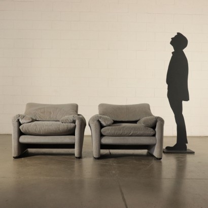 Maralunga Armachairs, Foam and Fabric,1980s Vico Magistretti, Cassina