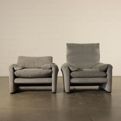 Maralunga Armachairs, Foam and Fabric,1980s Vico Magistretti, Cassina