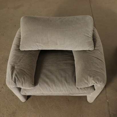 Maralunga Armachairs, Foam and Fabric,1980s Vico Magistretti, Cassina