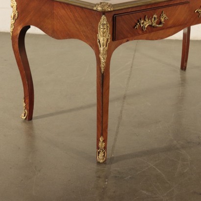 Louis XV Writing Desk, Walnut Veneer and Bronze, Italy 20th Century