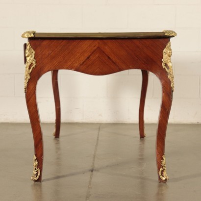 Louis XV Writing Desk, Walnut Veneer and Bronze, Italy 20th Century