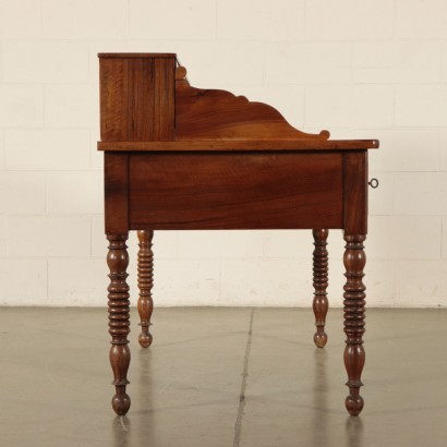 Piedmontese Desk, Walnut, Italy, 19th Century