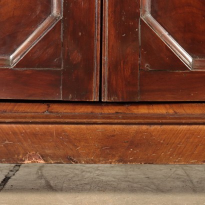 Big Walnut Bookcase Italy 19th Century