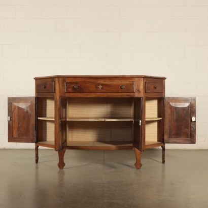 Sideboard in Nussbaum