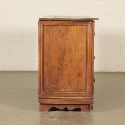 Chest of Drawers Walnut Veneer Italy 18th Century