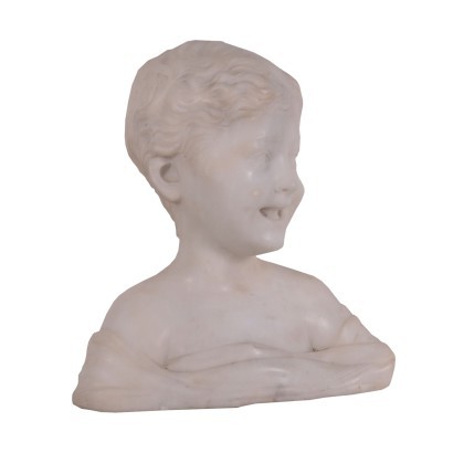 Busto de niño en mármol