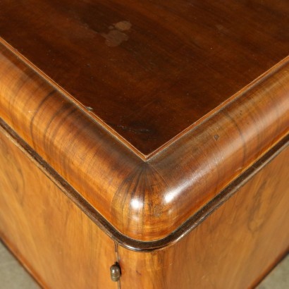 Credenza