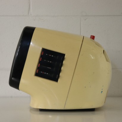 moderne Kunst, Design moderne Kunst, Elektronik, moderne Kunstelektronik, moderne Kunstelektronik, italienische Elektronik, Vintage-Elektronik, 60er-Jahre-Elektronik, 60er-Design-Elektronik, 60er-TV