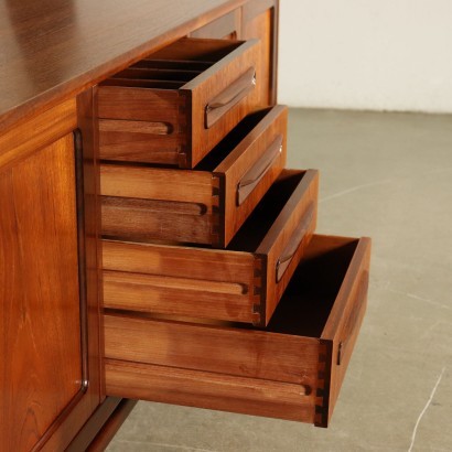 FRESH SIDEBOARD G-PLAN