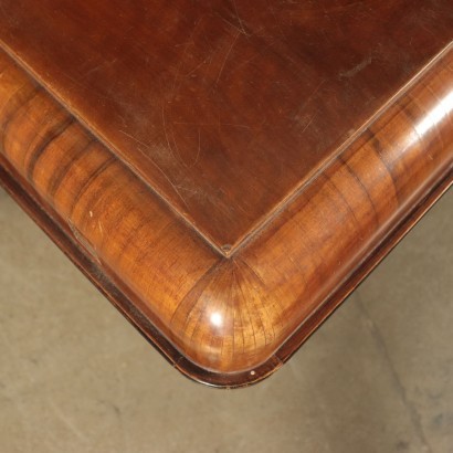 Table Walnut Veneer and Burl Veneer Italy 1930s-1940s