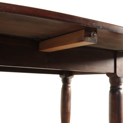 Table Walnut Italy 20th Century