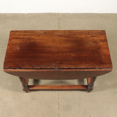 Table Walnut Italy 20th Century