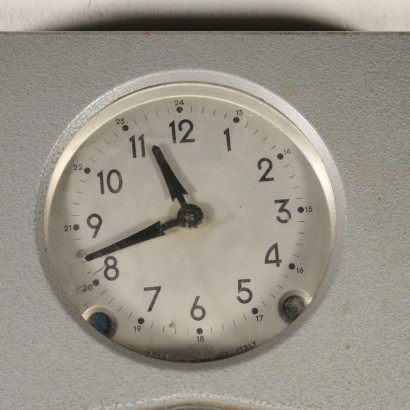 modernariato, modernariato di design, oggettistica, oggettistica modernariato, oggettistica di modernariato, oggettistica italiana, oggettistica vintage, oggettistica anni '60, oggettistica design anni 60,Macchina " Timbra cartellino0dou