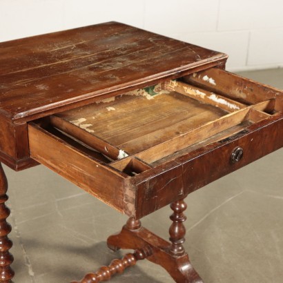 Petite Table Noyer Italie '800