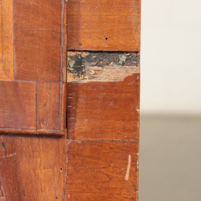 Barocchetto Style Chest of Drawers Walnut Popplar Marple 18th Century