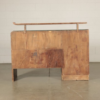 Credenza