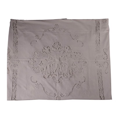 Double Bedcover with Engraved Embroidery Linen