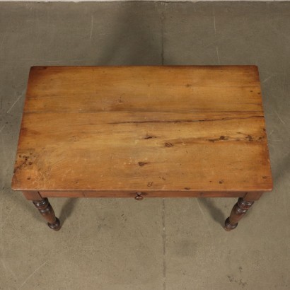 Table Walnut Poplar Italy Mid 19th Century