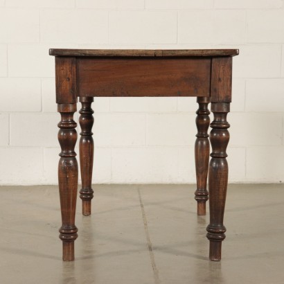 Table Walnut Poplar Italy Mid 19th Century