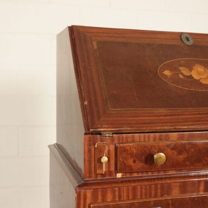 Drop-Leaf Secretaire Mahogany Veneer Maple Italy 20th Century