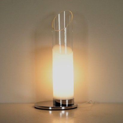 moderne Antiquitäten, moderne Design-Antiquitäten, Tischlampe, moderne Antiquitäten-Tischlampe, moderne Antiquitäten-Tischlampe, italienische Tischlampe, Vintage-Tischlampe, 60er-Jahre-Tischlampe, 60er-Jahre-Design-Tischlampe