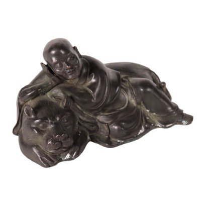 Figure en bronze de Lohan Pindola