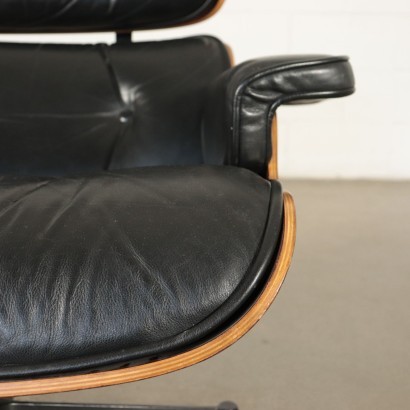 Charles And Ray Eames Swivel Armchair Wood Aluminum Leather 1960s 1970