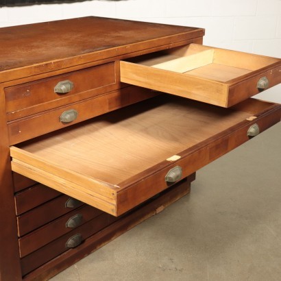 Drawer Chest