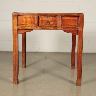 Table basse Orientale Est '900