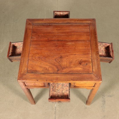 Table basse Orientale Est '900